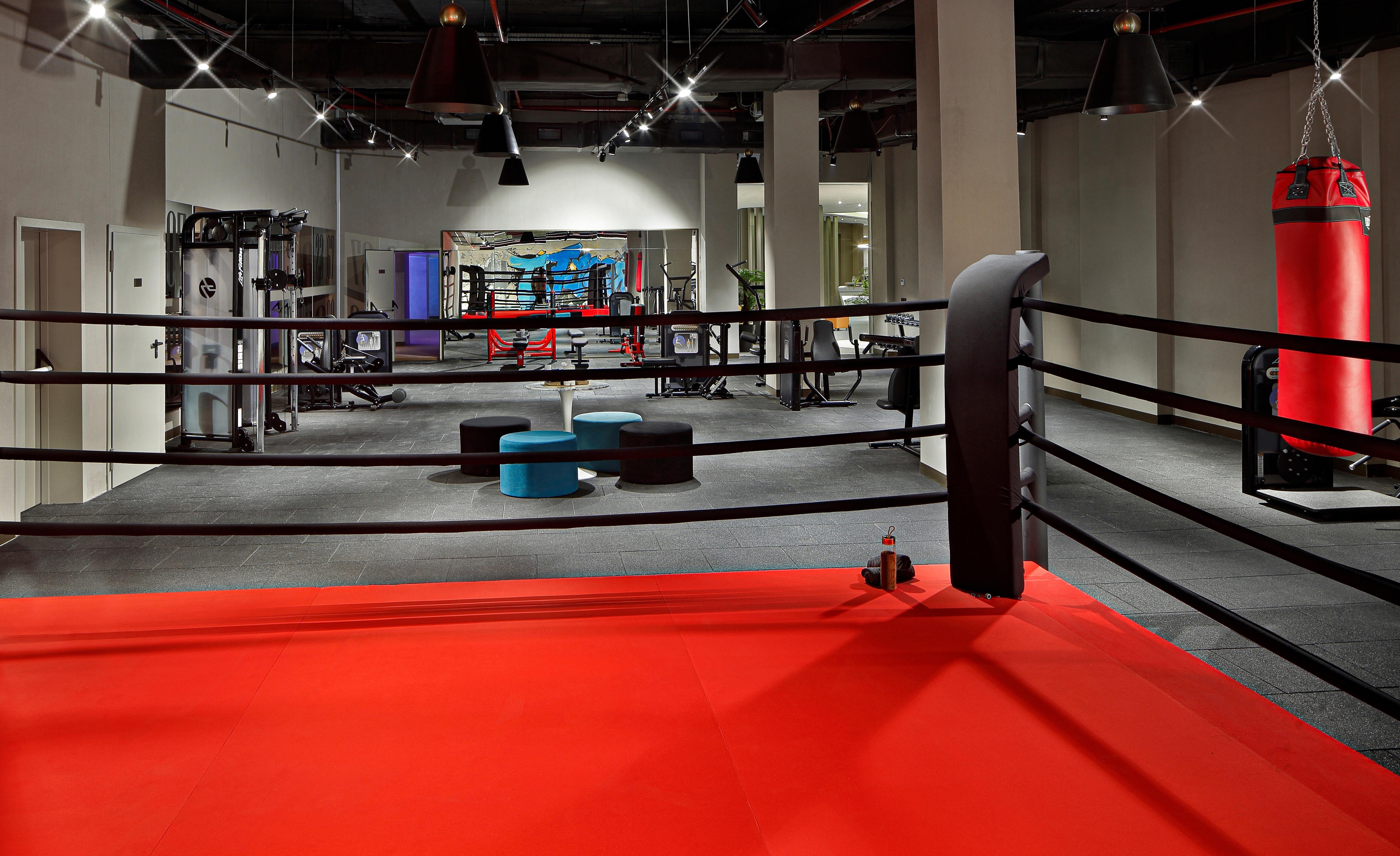 Wanda Vista Istanbul Hotel Luaran gambar The gym at the headquarters of the company