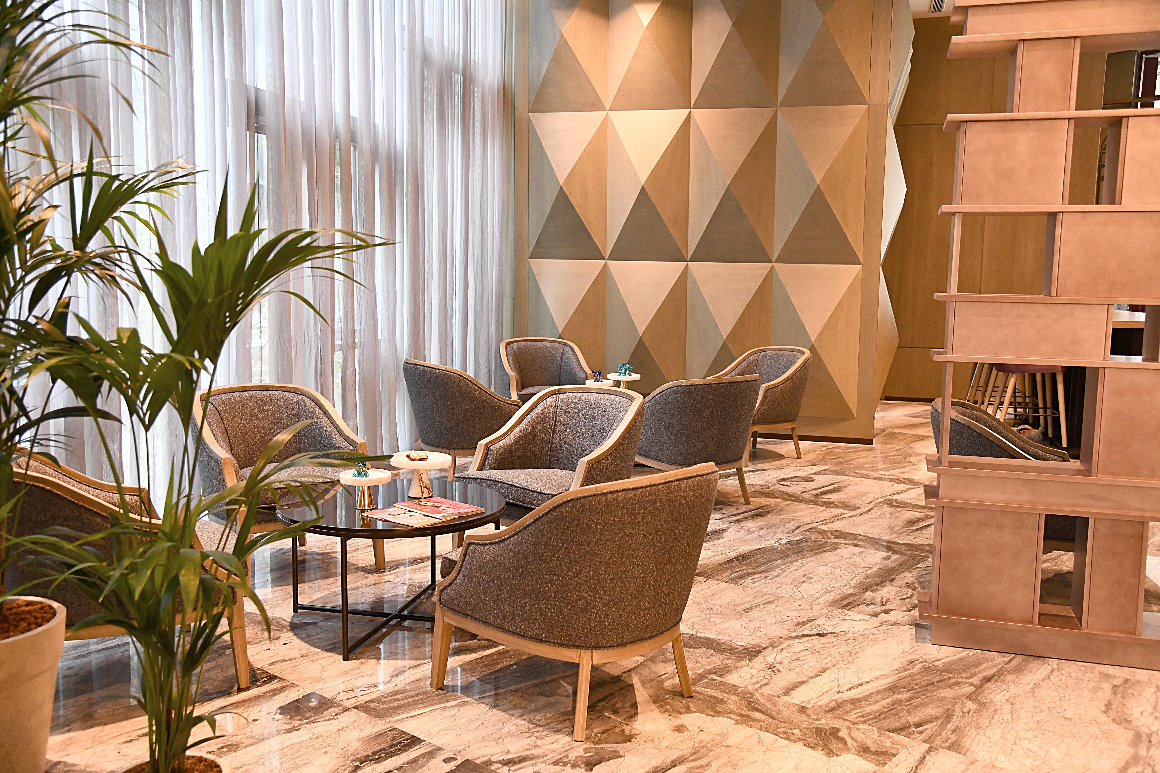 Wanda Vista Istanbul Hotel Luaran gambar The lounge at the airport